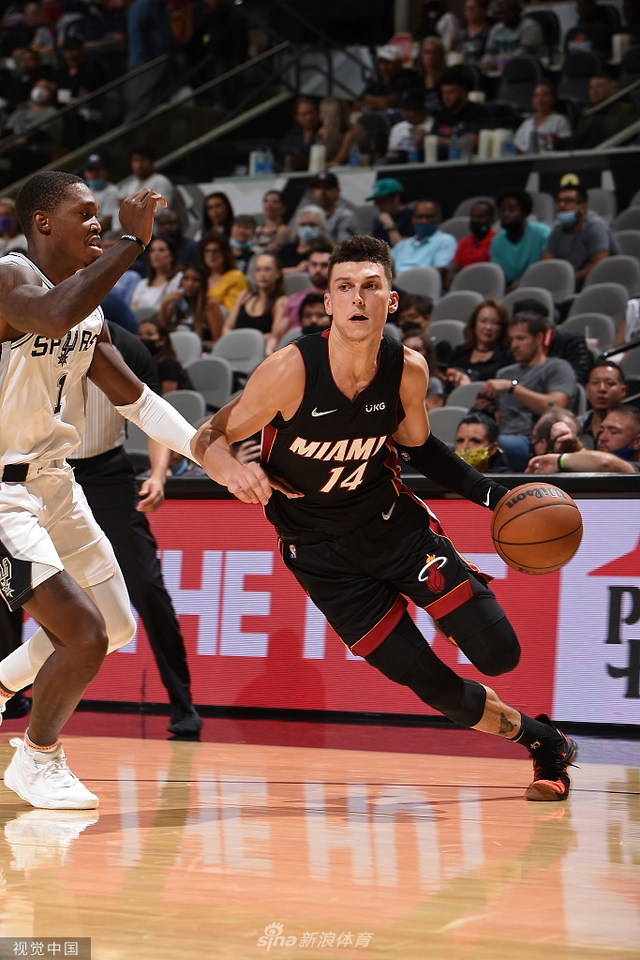 他的特点可 他的特点可